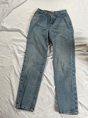 Calvin Klein Jeans Women's High Waisted Straight Leg in Light Blue Denim